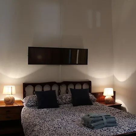 Homestay Apartamento Antiguo De Dos Habitaciones